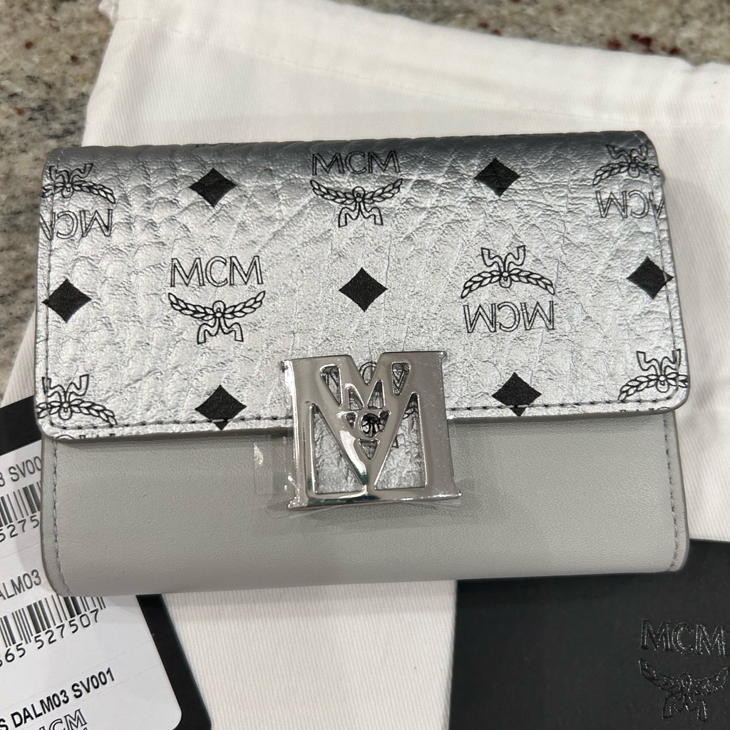 Mcm Tracy Threefold Silver Visetos Wallet  Brand New